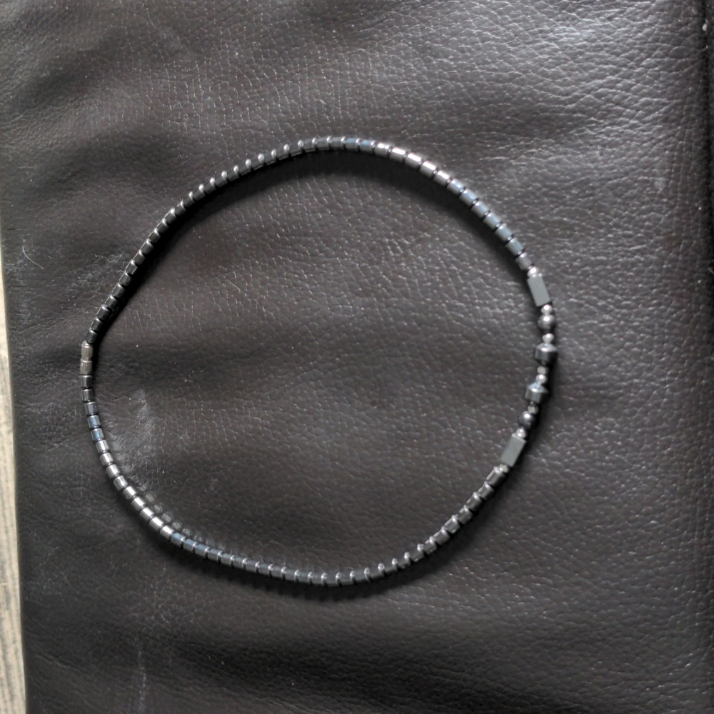 17 inch Hematite necklace